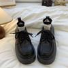 Ретро британский стиль черные туфли на платформе из маленькой кожи женские 2025 осень новые на толстом каблуке с небольшой высотой увеличение универсальные одинарные туфли