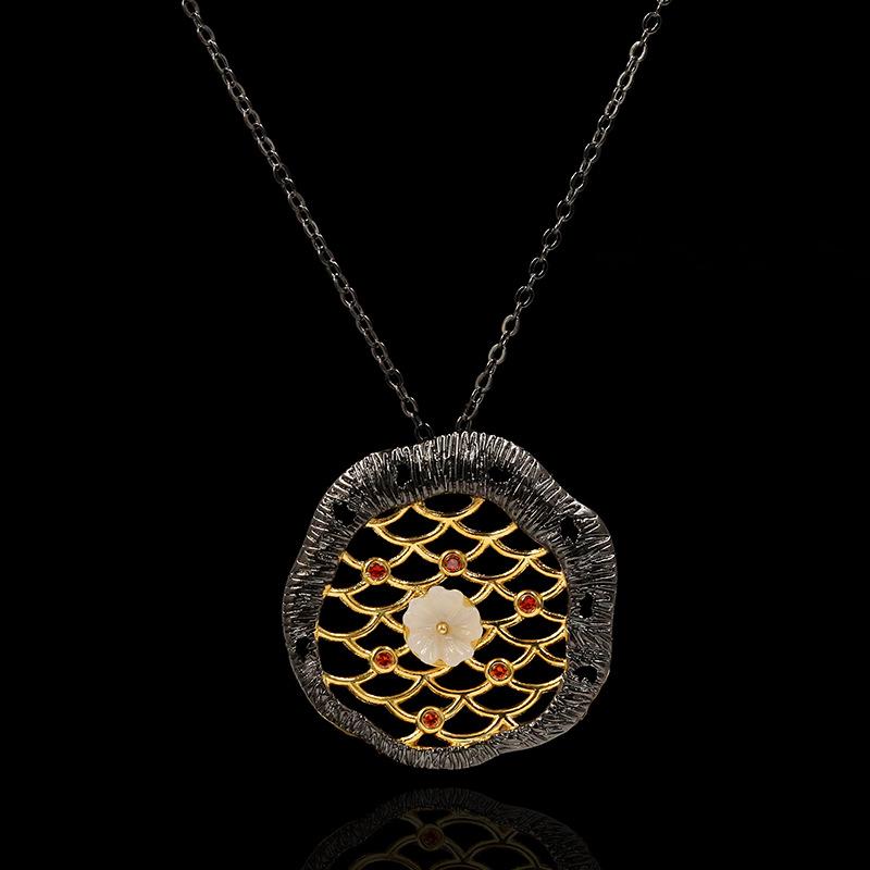 Black Gold Two-Tone Line Gemstone Flower Bud Necklace For Women Wedding Party Engagement Travel Jewelry Gift