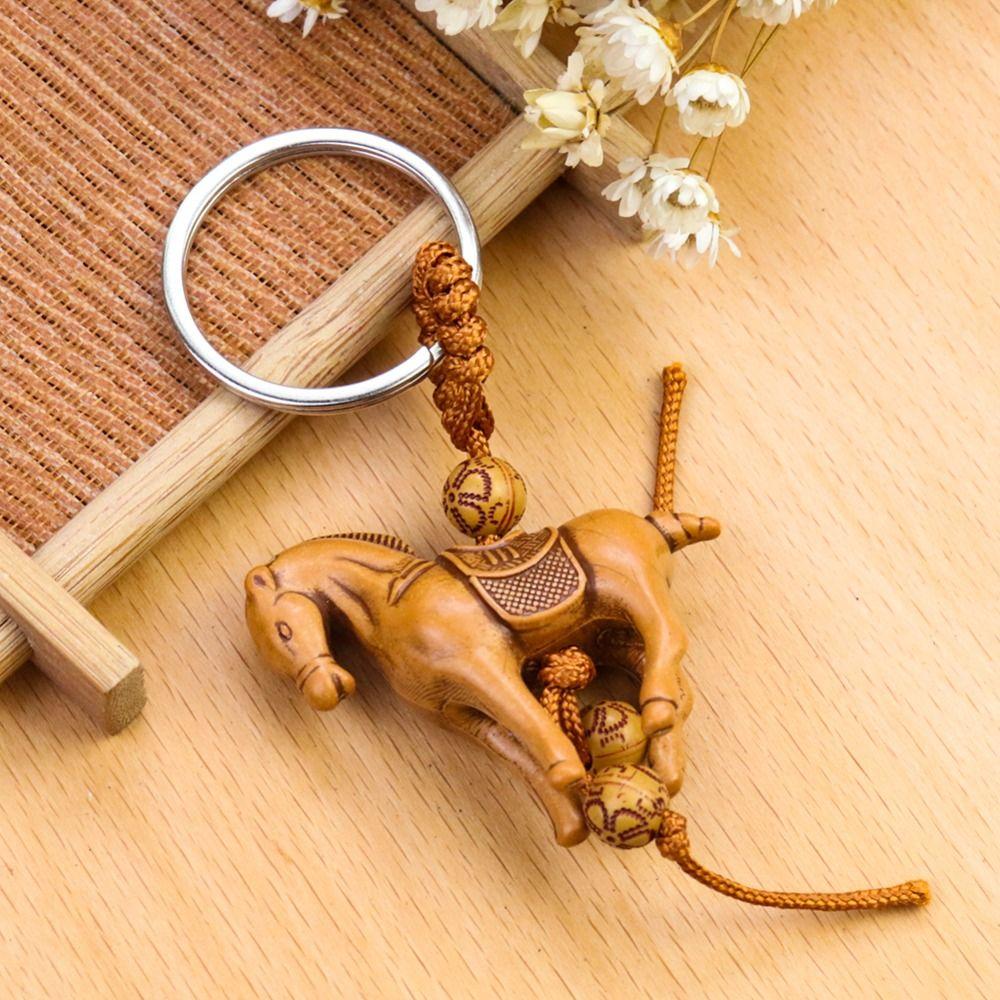 Pendant Carving Elephant Lucky Horse Keychain Lucky Horse Keyring Weaving Key Chains Key Holder
