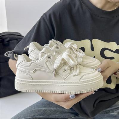 Повседневная обувь на толстой подошве, цвета экрю, спортивная обувь для скейтборда, новая модная модель 2024 года, простая, универсальная, на плоской подошве, женская обувь, осенняя