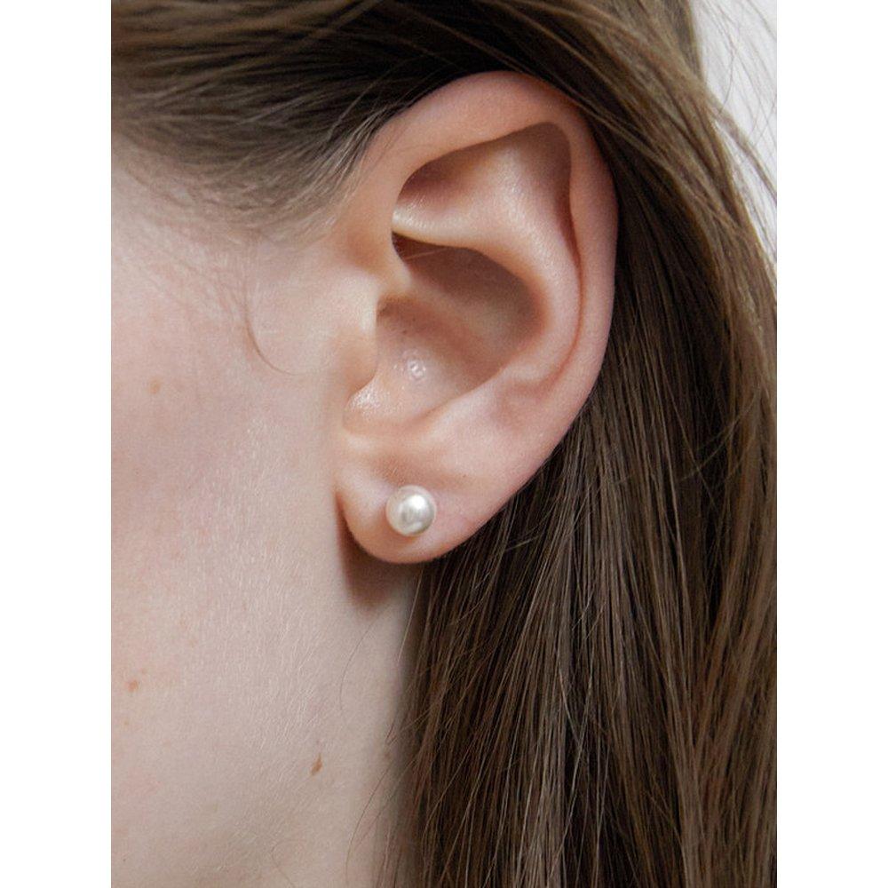 [Byyer] H Edition Silver (W) White Pearl Earrings 6mm Bh6E49639W9Xxx