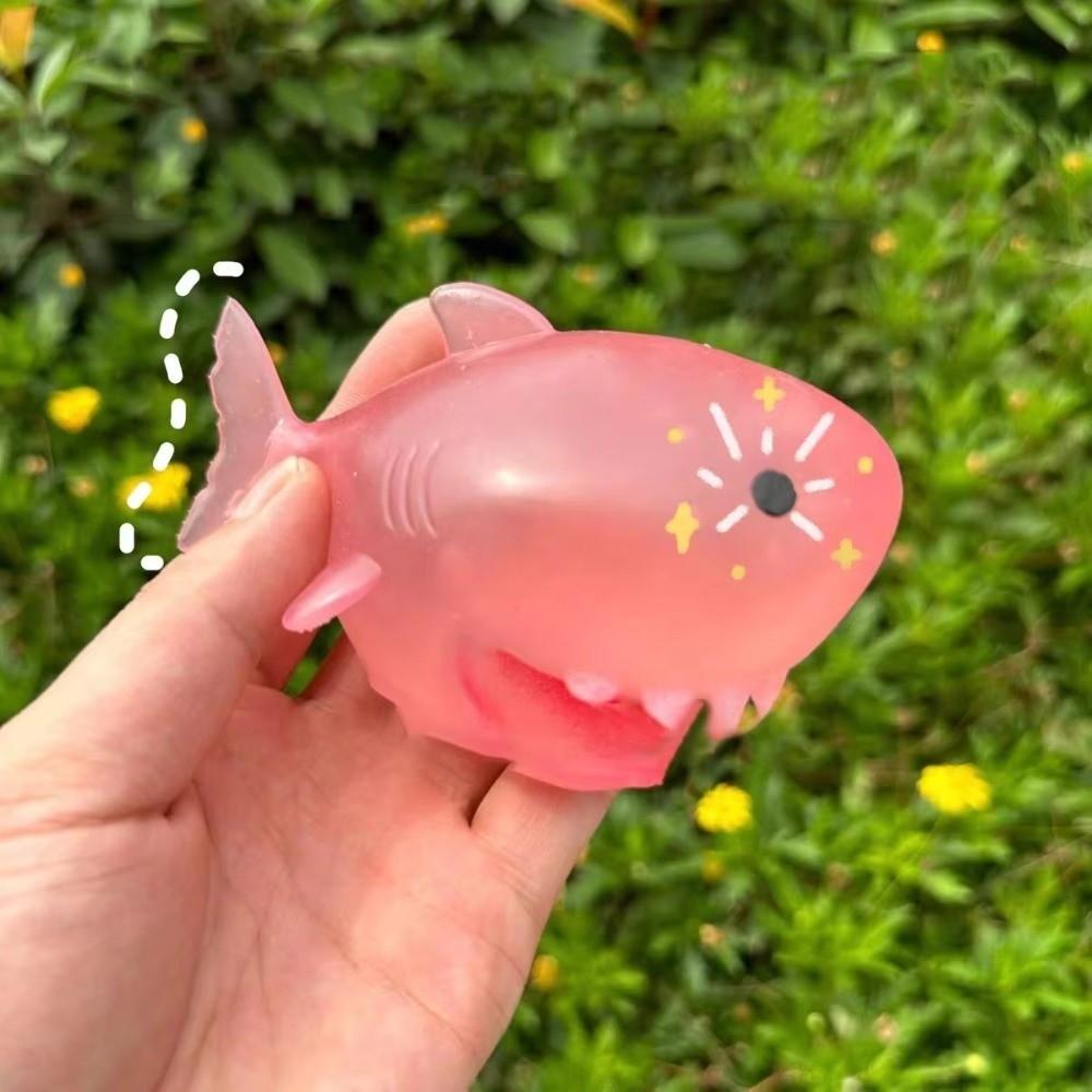 Decompression Design Color Changing Shark Toy Sunlight Sensitive Fidget Shark Toy For Children
