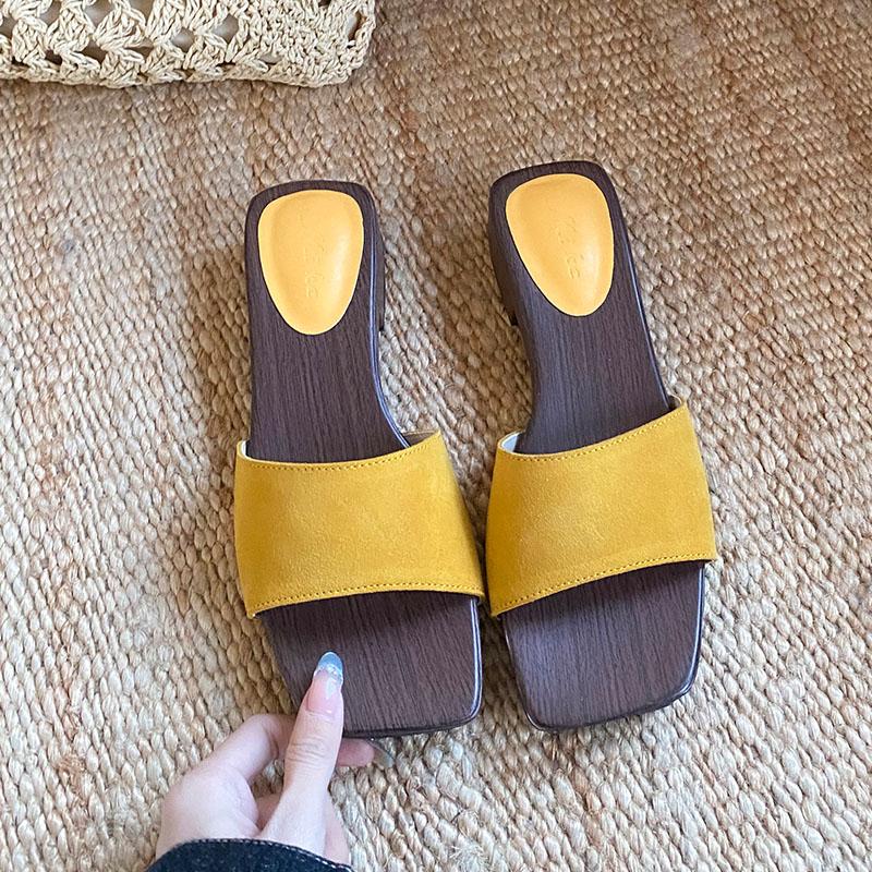 Модные Роскошные Женские Шлепанцы на Низком Каблуке Обувь Новинка Лето Пляж Женские Слайды Сандалии Модные С Квадратным Носком Женские Шлепанцы на Каблуке Обувь