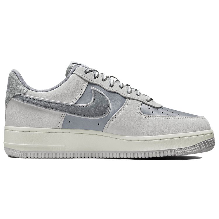 Nike Air Force 1 07 LX Athletic Club — женские кроссовки светло-дымчатого цвета с парусом DQ5079-001
