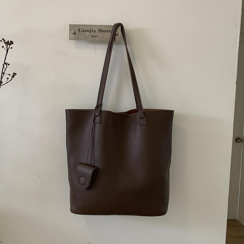 Модная сумка большой вместимости, трендовая и нишевая сумка-тоут, простая сумка на одно плечо и сумка под мышкой