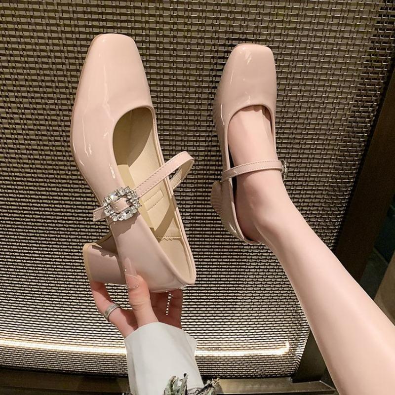 Модные красные туфли Мэри Джейн для женщин на толстом высоком каблуке, женские туфли в стиле Лолиты с квадратным носком, модные кожаные женские туфли для вечеринок, новинка 2024 года