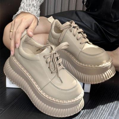 Модные женские туфли на толстой подошве в британском стиле, маленькие кожаные туфли, 2025, горячие продажи, лоферы на платформе, удобная дышащая повседневная обувь