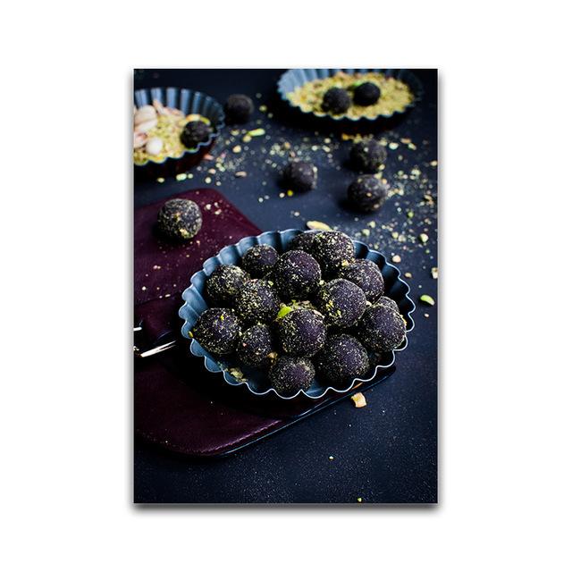 Modern Restaurant Decoration Gourmet Kitchen Poster Blueberry Fruit Print Mural Art Canvas Dessert Decoration Painting Picture No Frame