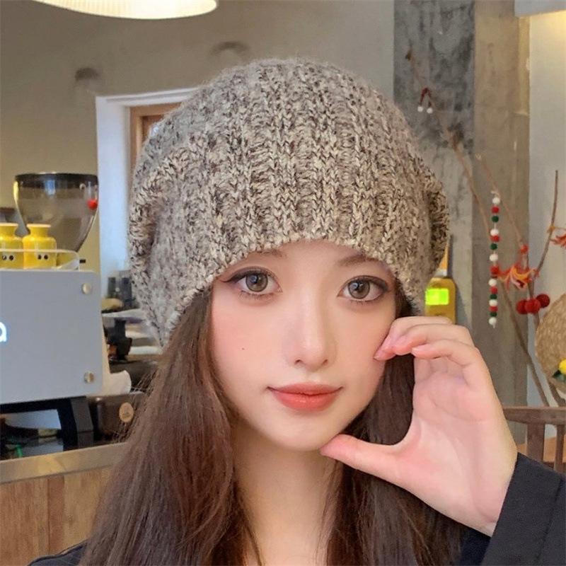 Knitted hat mountaineering women's new autumn and winter warm windproof ear protection cold hat shows a small face and increases the head circumferenc