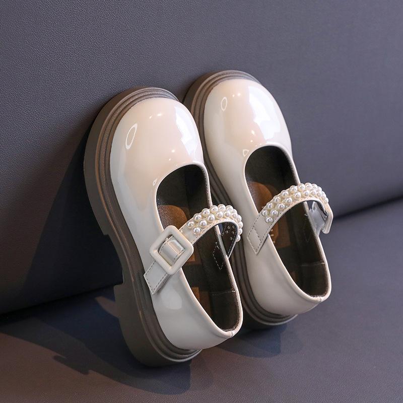 Девочки Весна и Осень Детские Британский Колледж Мягкая Подошва Ретро Жемчужно-Черные Выступление Маленькие Кожаные Туфли