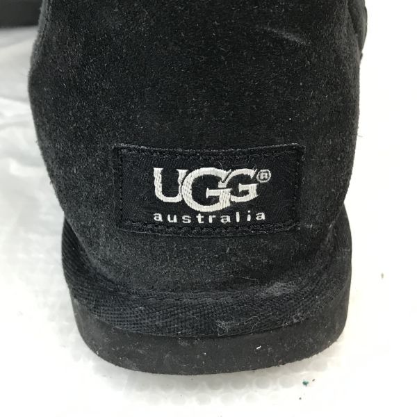 США UGG Классические короткие сапоги из мутона [24.0/Черный] S/N5825 Обувь(ИСПОЛЬЗОВАЛ)