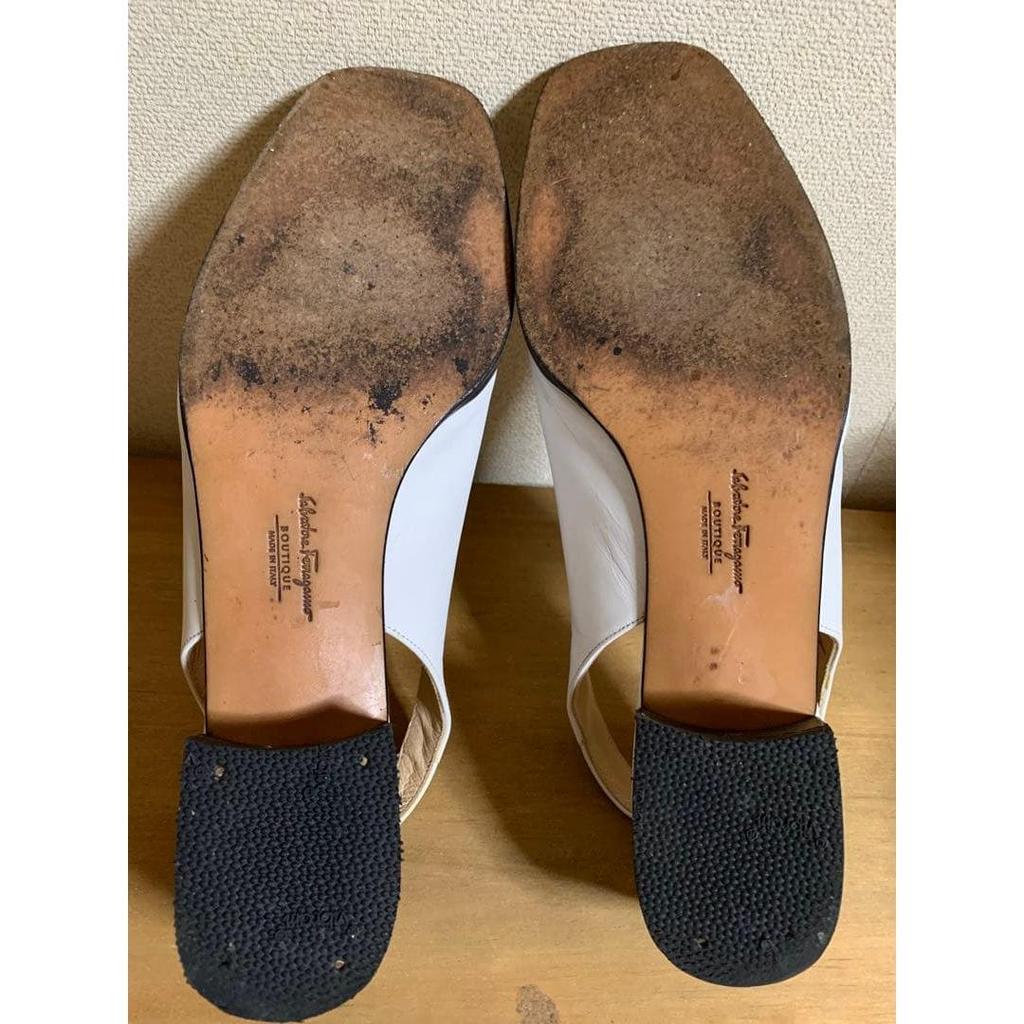 Used Salvatore Ferragamo Gancini Sandals 25.5-26cm