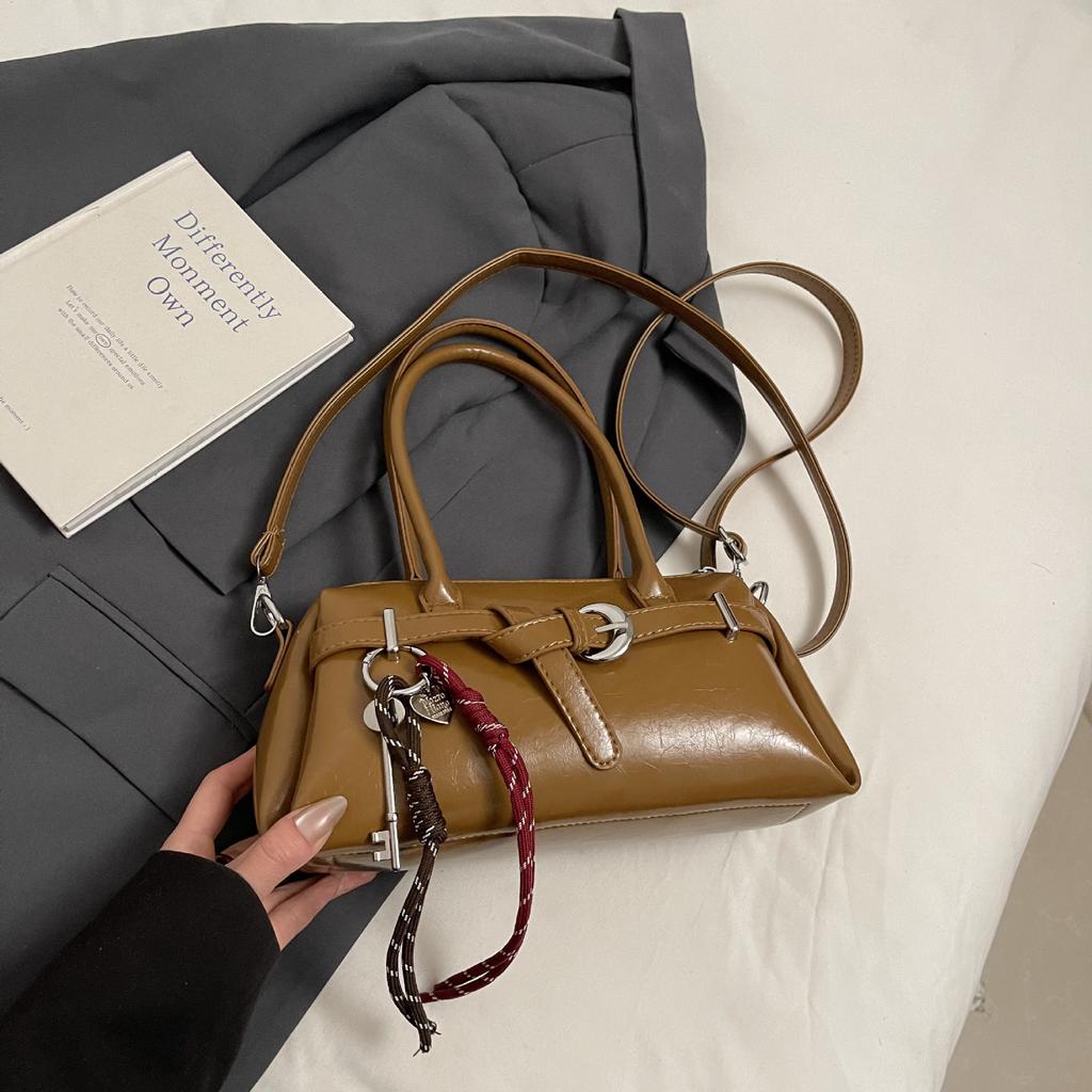 Han Casual Hand Carry Small Square Bag Women's 2026 Summer New Fashion Shoulder Bag Commuter Simple Messenger Bag