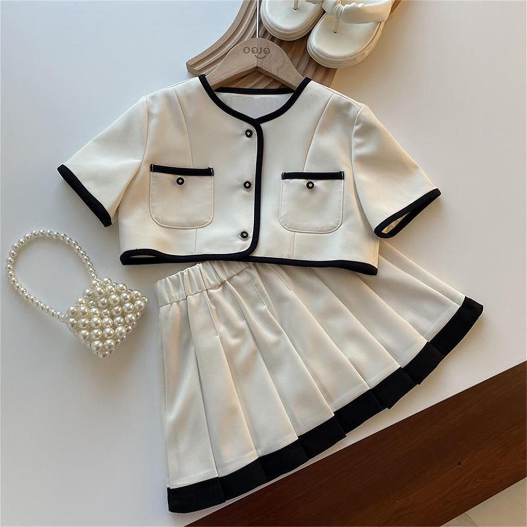 Girls' Summer 2023 Xiaoxiang Style Solid Color Two-Piece Set: Short-Sleeved Top & Pleated Skirt