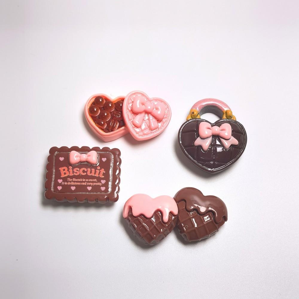 Valentine Day Gifts Simulation Heart Chocolate Flatback Resin Cabochon Scrapbooking for Phone Decoration Accessories