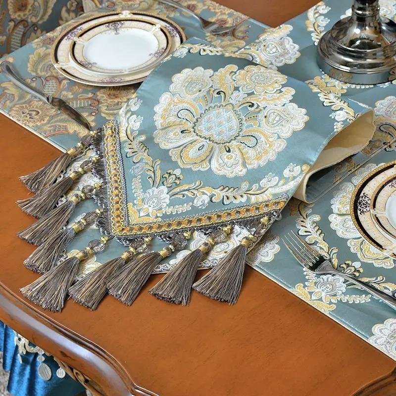 Атласный жаккардовый светильник, роскошный стол, флаг, ТВ-шкаф, обеденный стол, противоскользящая ткань, декоративная скатерть с кисточками из бисера