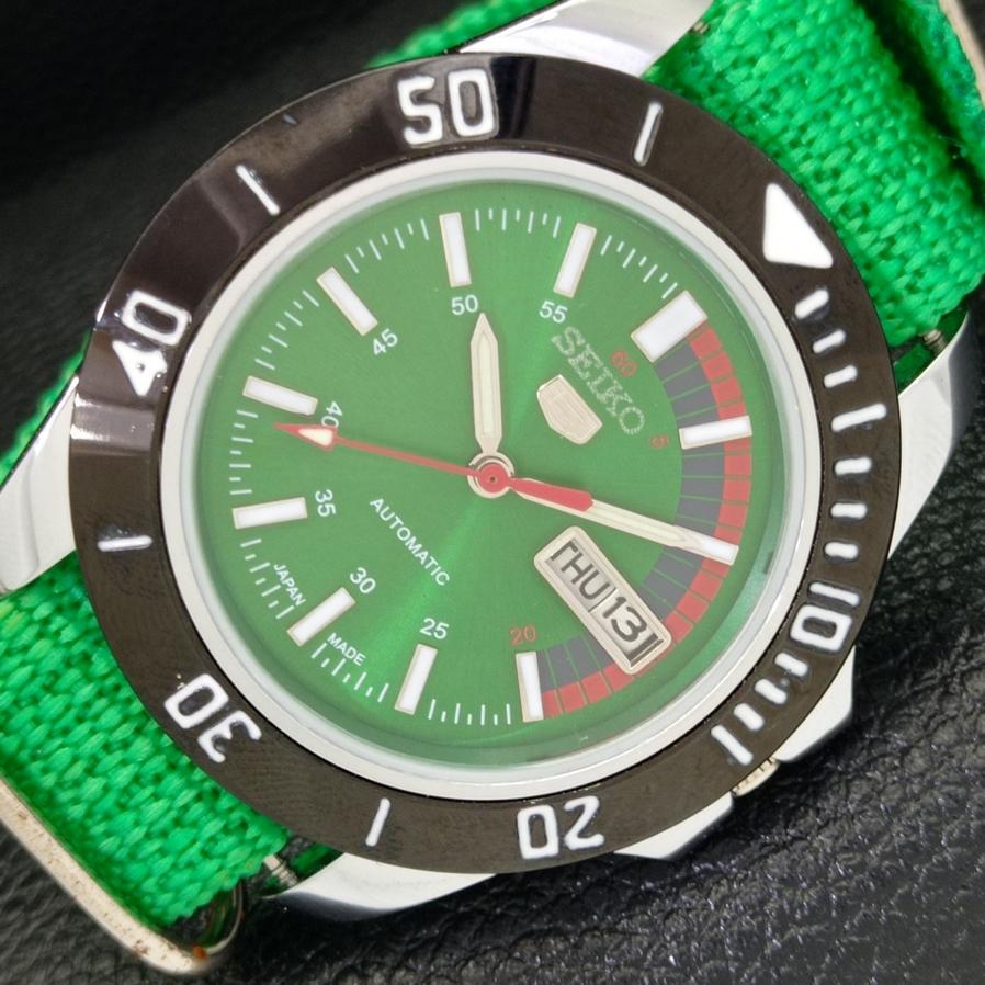 Seiko 5 JAPAN MENS AUTOMATIC 6309A REFURBISHED GREEN DIAL WATCH a426513-2