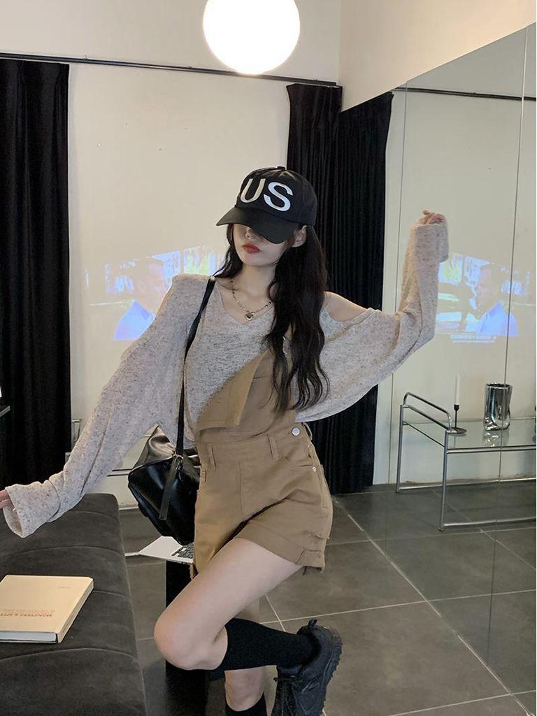 Солнцезащитная рубашка с открытыми плечами и универсальные джинсовые шорты-комбинезон для женщин