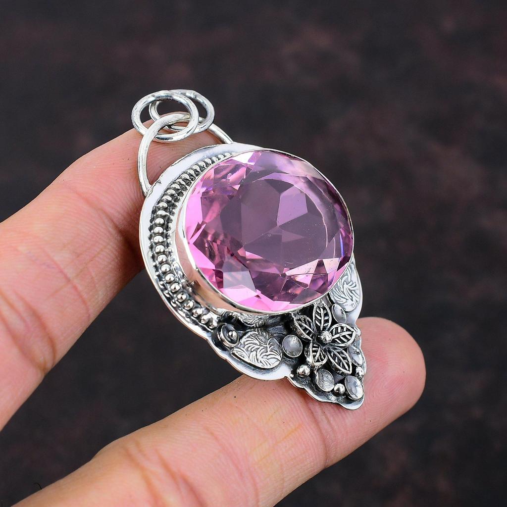 Ограненный розовый кунцит Подвеска из стерлингового серебра 925 пробы Красивые ювелирные изделия из драгоценных камней Цветочная подвеска Свадебный подарок Подвеска из камня ручной работы