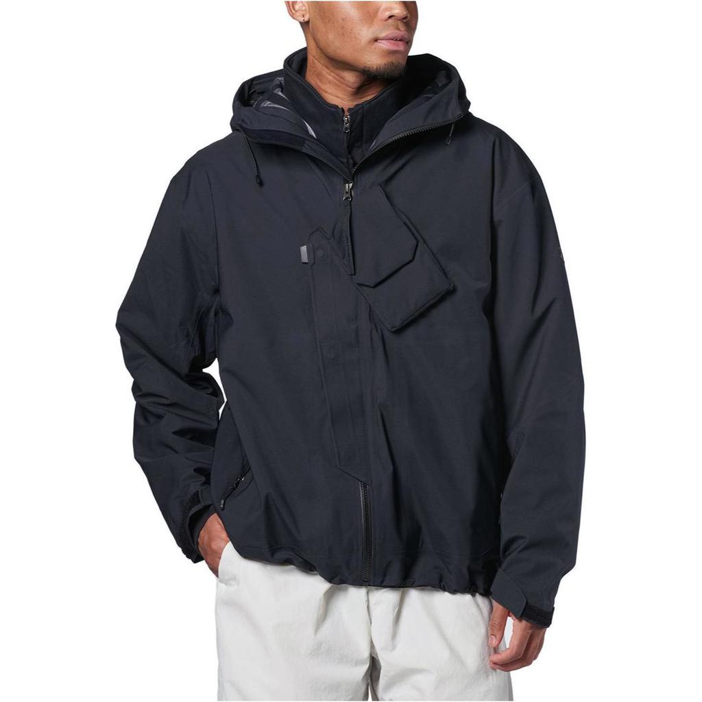 Under Armour Куртки и Пальто Мужские Черные 1387991-001