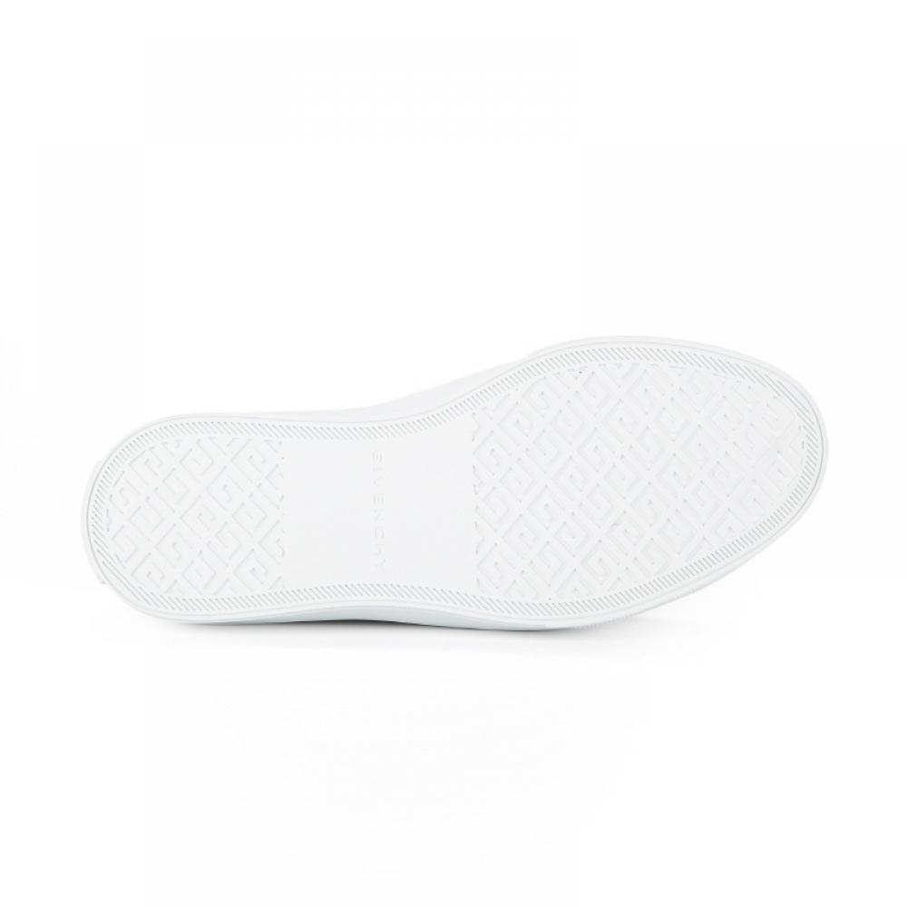 Givenchy Be0029e1bc 116 Sneakers With Elastic Band