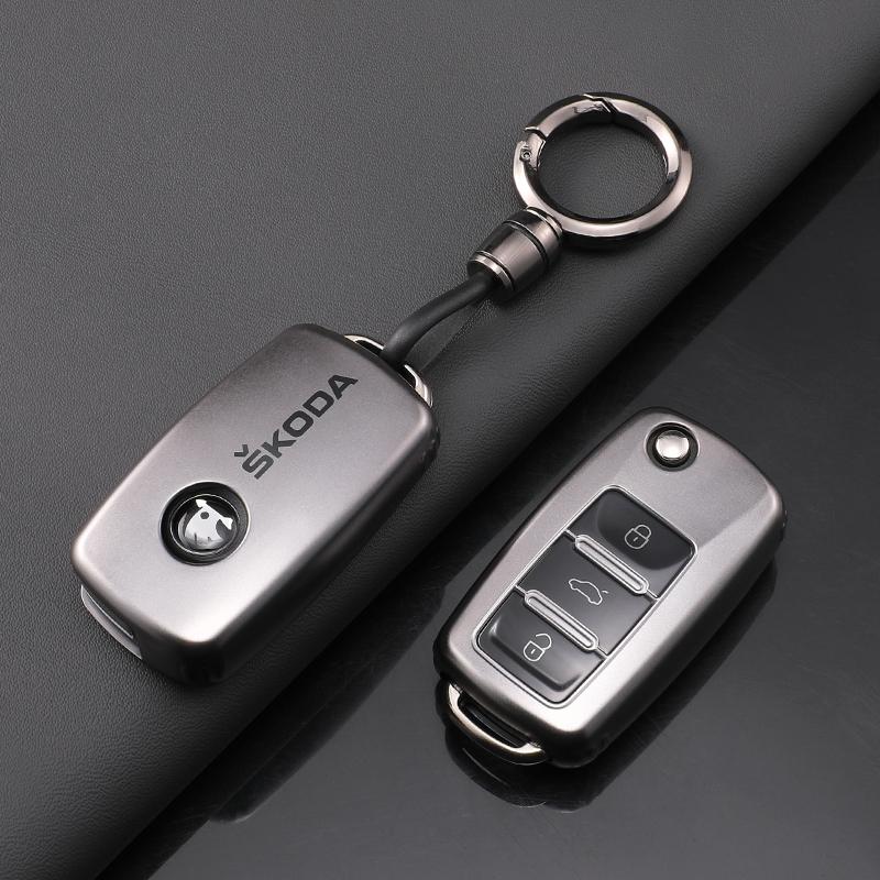 HIAQ2 Car Flip Remote Key Fob Case Cover Protector Shell Bag For Skoda Octavia A5 A7 Fabia Superb Kodiaq Karoq Keychain Accessories