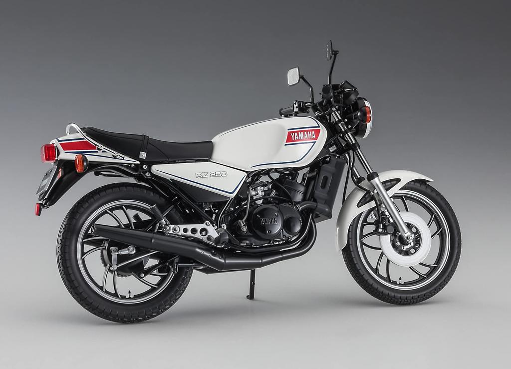 Hasegawa Мотоцикл серии Yamaha RZ250 1980 Пластиковая модель BK13 1/12 (4L3)
