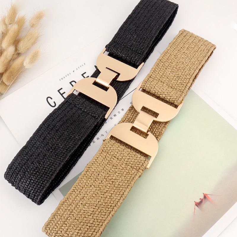 Fashionable Straw Waist Belt - Stretch Woven Elastic Waistband Unique and Versatile with Glossy Geometric Buckle Women's Belts