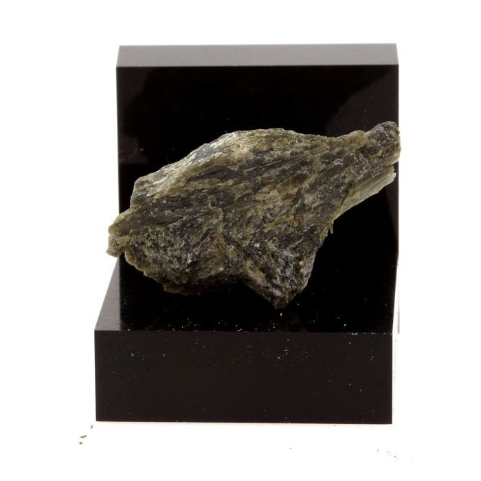 Pectolite 31.7 carats