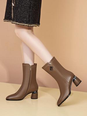 Модные теплые кожаные полусапоги в британском стиле для женщин, больших размеров, из ПУ, дизайнерские, роскошные, горячие, рабочие, водонепроницаемые, готические туфли до середины икры, женские