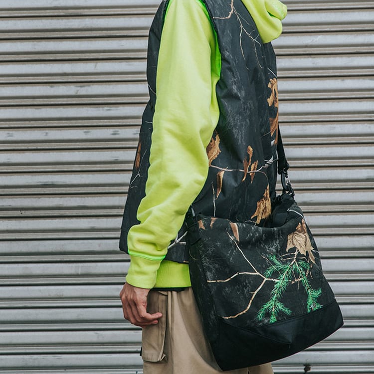 Converse Polyester Tote Bag, Shopping Bag, Handbag Regular Unisex Camouflage 10020233-A01