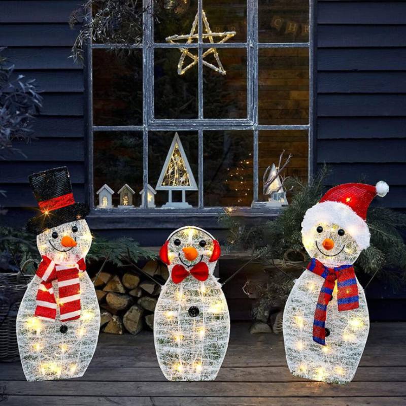 Inserted 2d Snowman Led Lamp With Cartoon Style For Festive Garden Display And Outdoor Decor