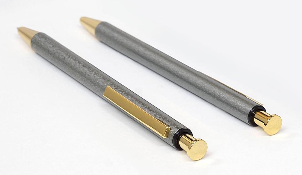 Пенал из экокожи черный NQ26 Цельнометаллический с покраской под ящерицу Набор шариковых ручек кнопочного типа 3 шт. серый T23-BR-B-NQ26B-H-3