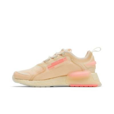 Женская обувь – Кроссовки