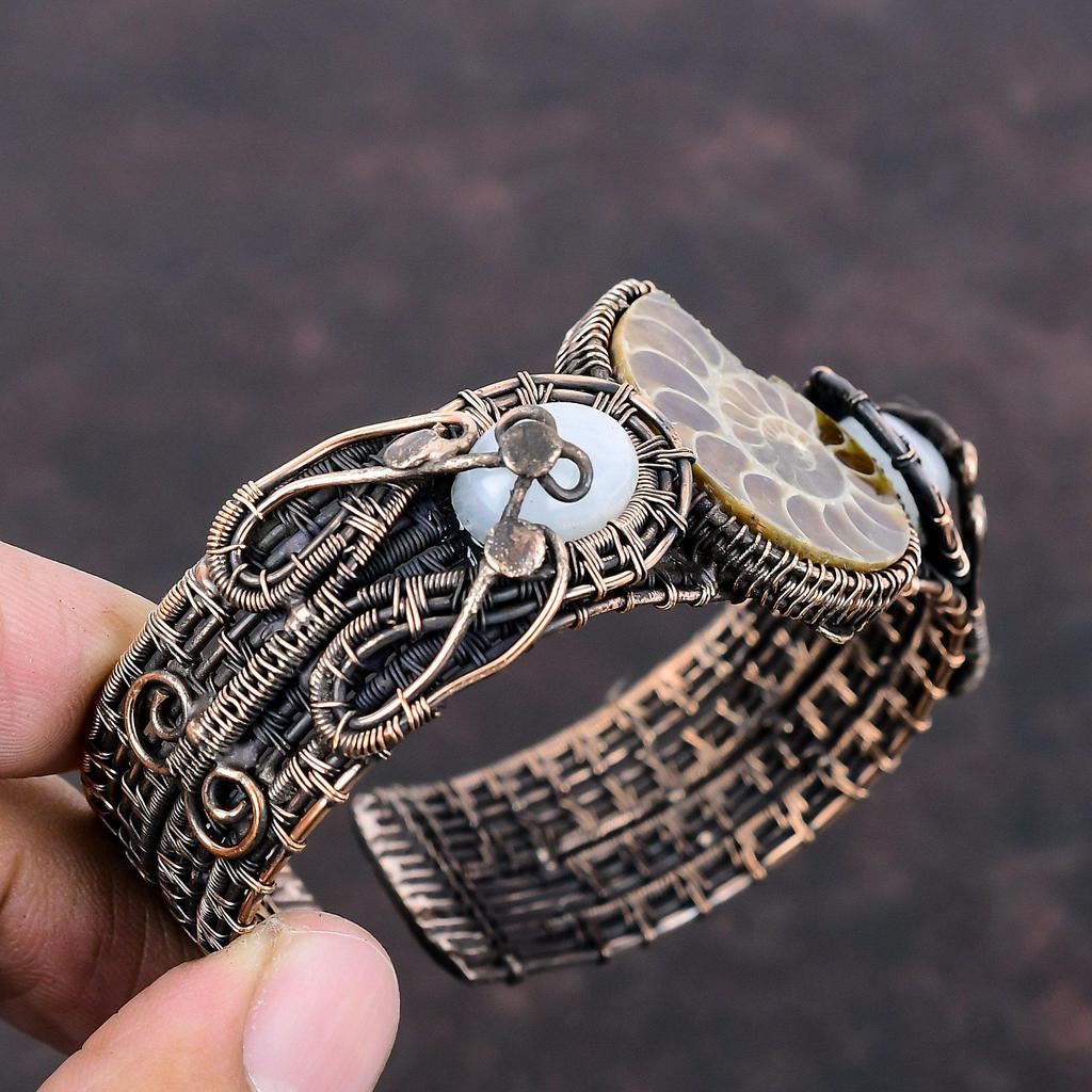 Браслет-манжета из аммонита ископаемого, медная проволока, браслет из драгоценного камня, браслет-манжета с радужным лунным камнем, регулируемый браслет, медные украшения ручной работы