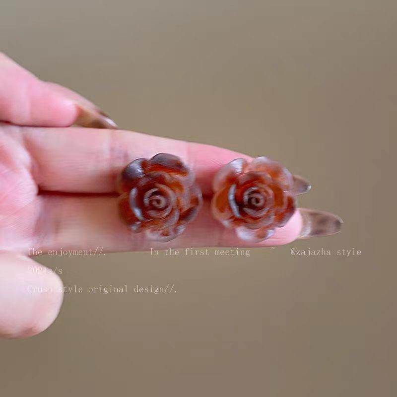 2025 Retro Red Rose Gradient Earrings for Women - Autumn/Winter Edition