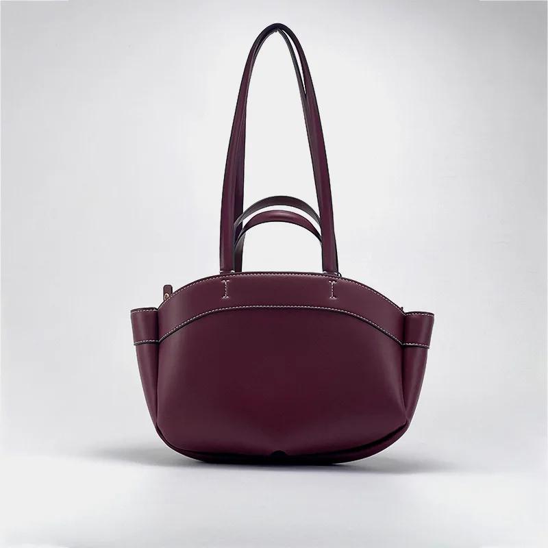 Tote Bag Trend Style Fashion Comfortable Handbag Lamp Luxury Brand Design Shoulder Bag Cowhide Large Capacity Pleated Skirt