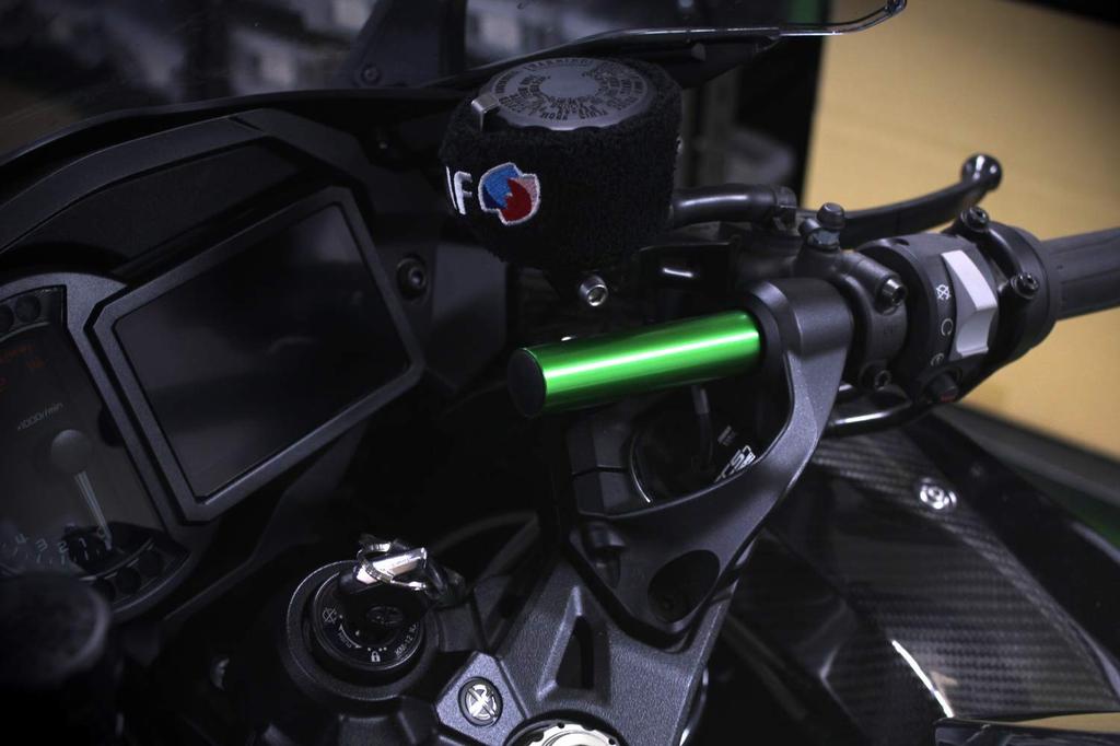 Speedra SSK Мультикрепление-планка 90мм Цвет: Зеленый KAWASAKI Ninja H2 SX/Ninja H2 SX SE