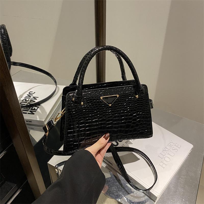 Сумка женская модная женская цепочка на одно плечо с высокой текстурой Niche Crossbody цепочка маленькая квадратная сумка женская