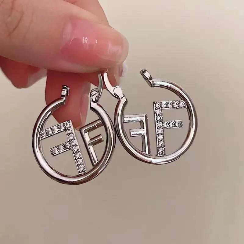 Модные полые круглые серьги-кольца с буквой F, женские персонализированные серьги золотого цвета, темпераментные вечерние ювелирные аксессуары
