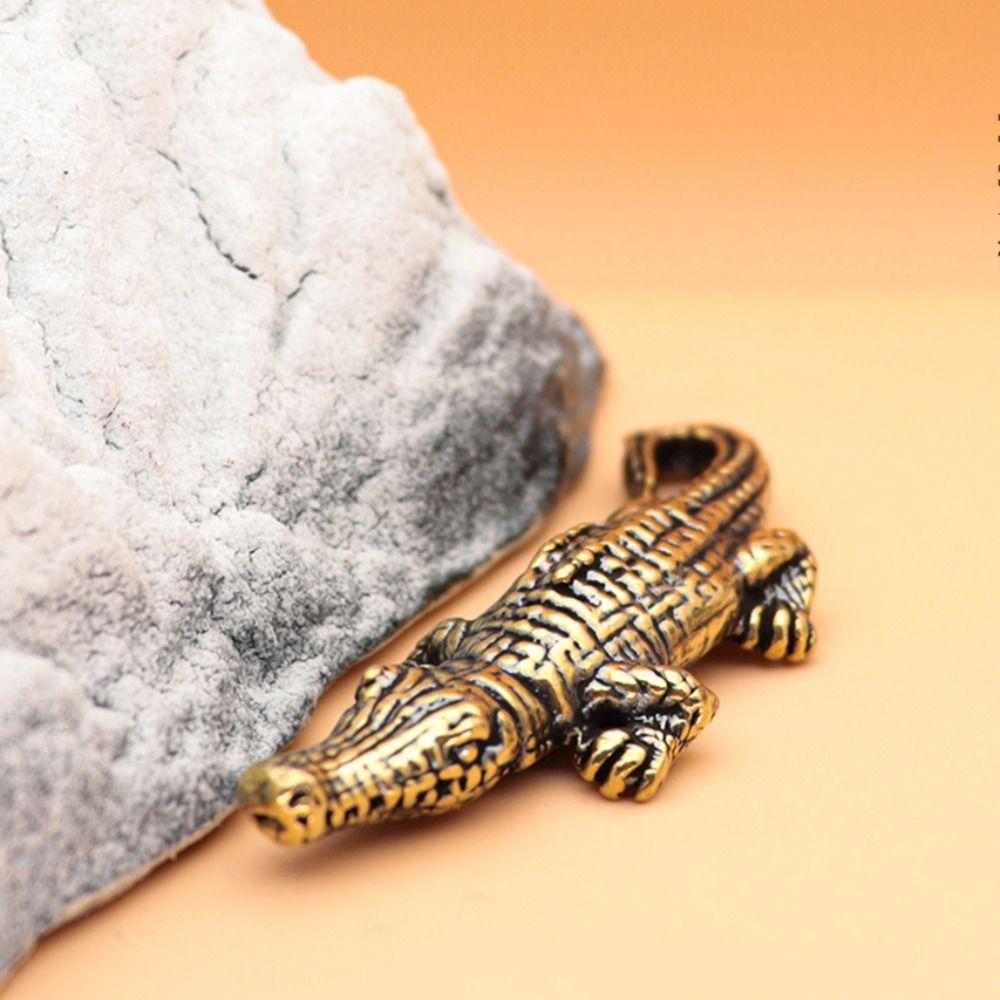 Brass Crocodile Statue Small Key Chain Vivid Animal Model Home Decor