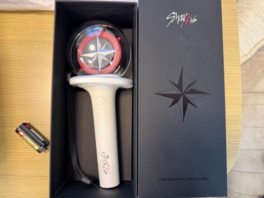 [USED] Stray Kids Penlight Ver.2