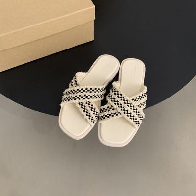 Мода Босоножки на танкетке с открытым носком для женщин Летние новые босоножки на платформе Пляжные тапочки