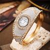 2026 Новые Темпераментные Овальные Часы-Браслет с Множеством Бриллиантов, Блестящие, из Сплава, Женские Кварцевые Часы