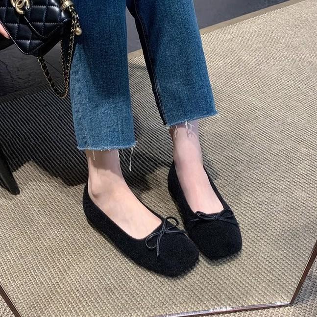 Autumn and Winter Bow Plush Warm Shallow Mouth Ballet Single Shoes Gentle Soft Waxy Plush Square Head Ballet Ladyshoes Women