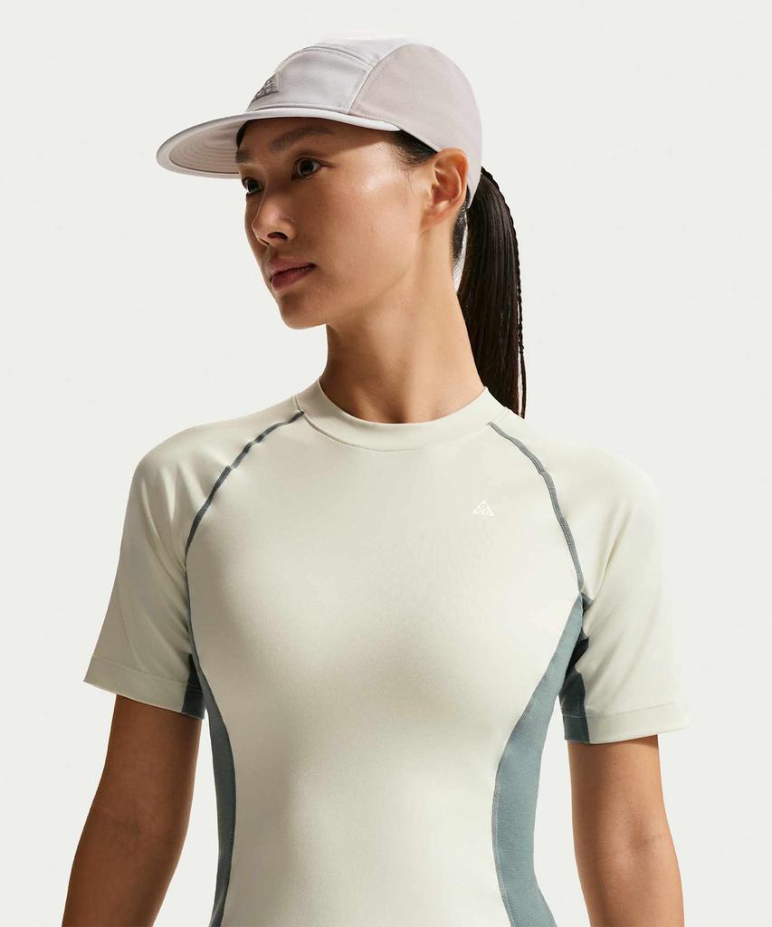 NIKE Acg Wild Sea Dry Fit Short Sleeve Base Layer Top W - Sea Glass:Mineral Slate:Summit White / Io1461-020