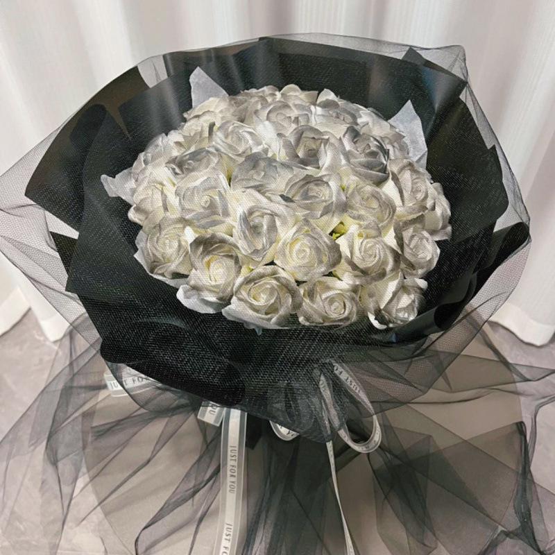 Букет «Ледяная голубая роза» из мыльных цветов, сохраненных методом стабилизации - подарок на День святого Валентина для партнера