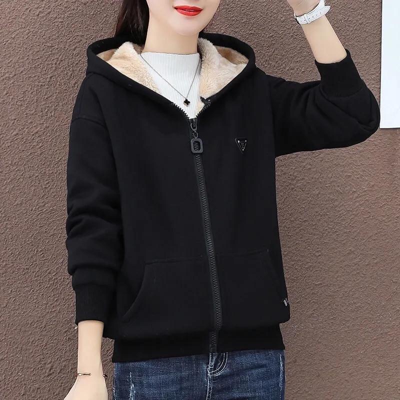 Новый женский осенне-зимний большой свободный топ с капюшоном и плюшевым утолщенным теплым пальто