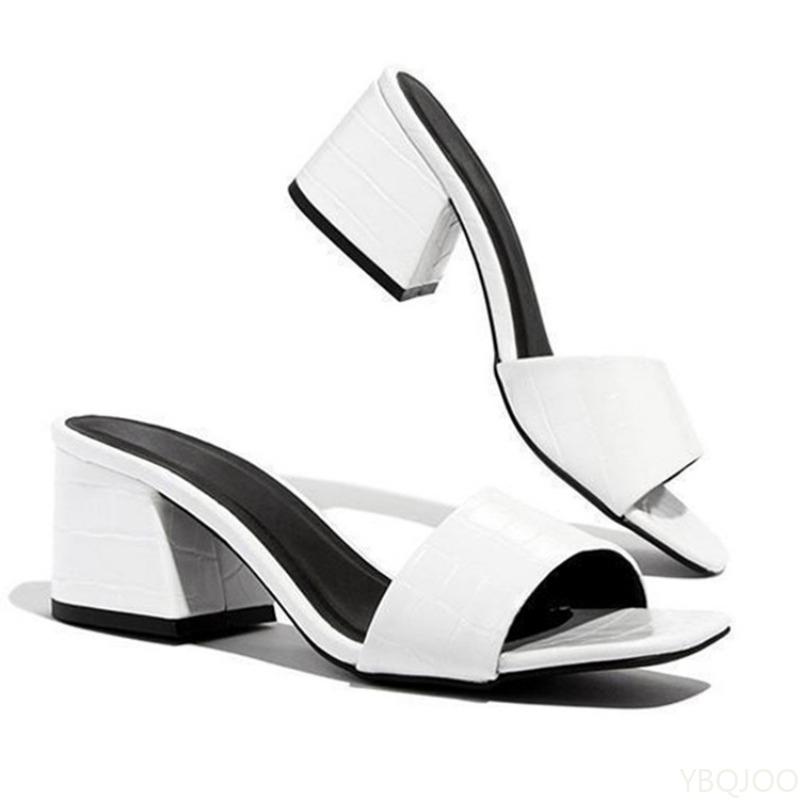 Модные женские шлепанцы на высоком каблуке, новинка лета, темпераментные сандалии на толстом каблуке для женской уличной носки, роскошная обувь для женщин