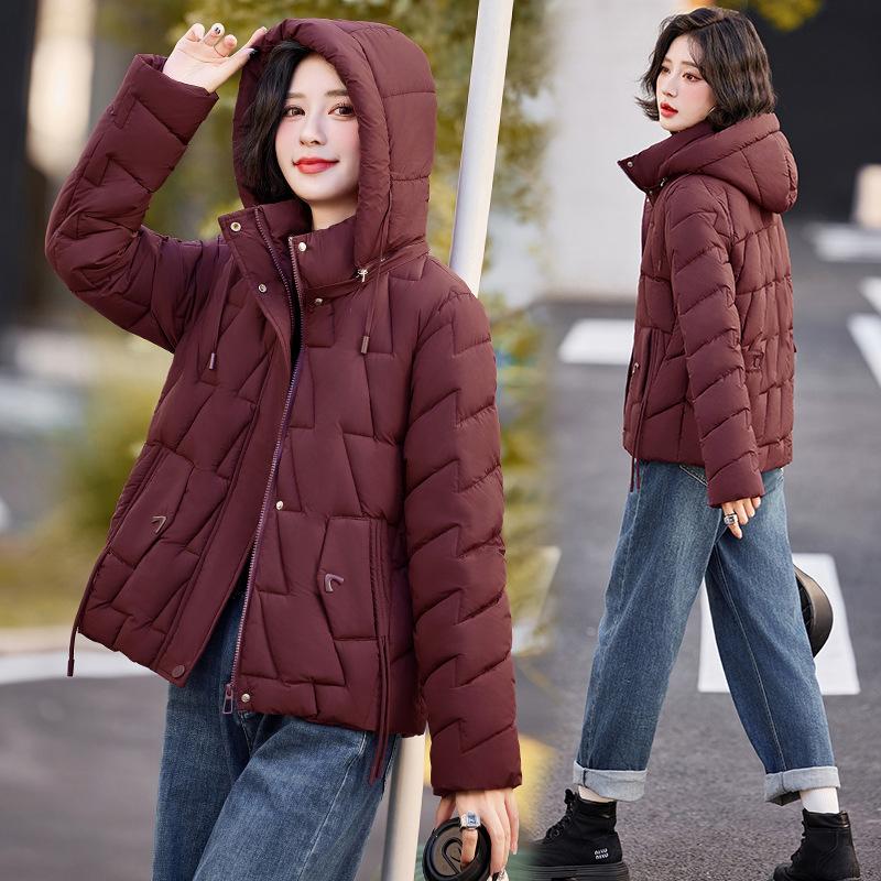 Пуховик женский зимний новый корейская версия свободный стеганый жакет утолщенный модный короткий хлопковый жакет